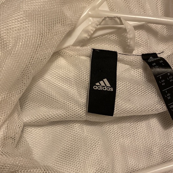 ADIDAS White Windbreaker Large - Picture 6 of 6